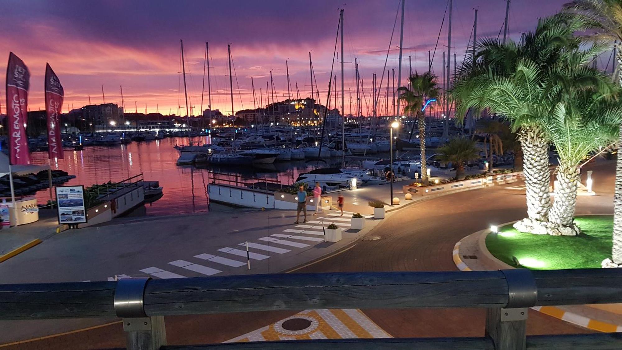 Luz Del Mar - Vis-A-Vis Yachthafen Villa Denia Ngoại thất bức ảnh